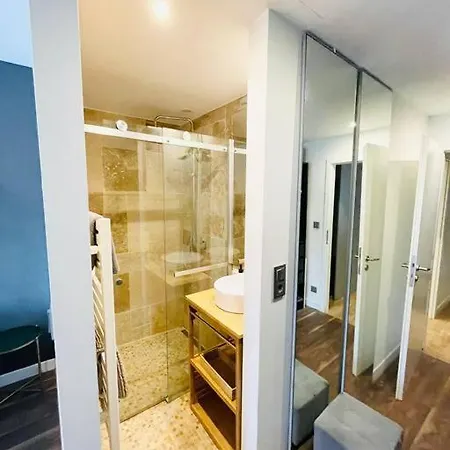 Luxury 2 Bedrooms With Parking&balcony-22 公寓