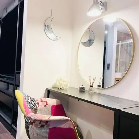 公寓 Luxury 2 Bedrooms With Parking&balcony-22 *