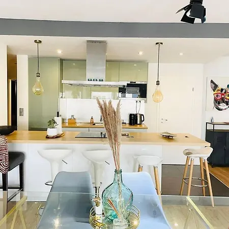 Luxury 2 Bedrooms With Parking&balcony-22